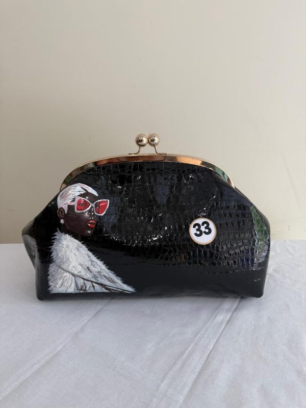 Black Clutch (15x8)